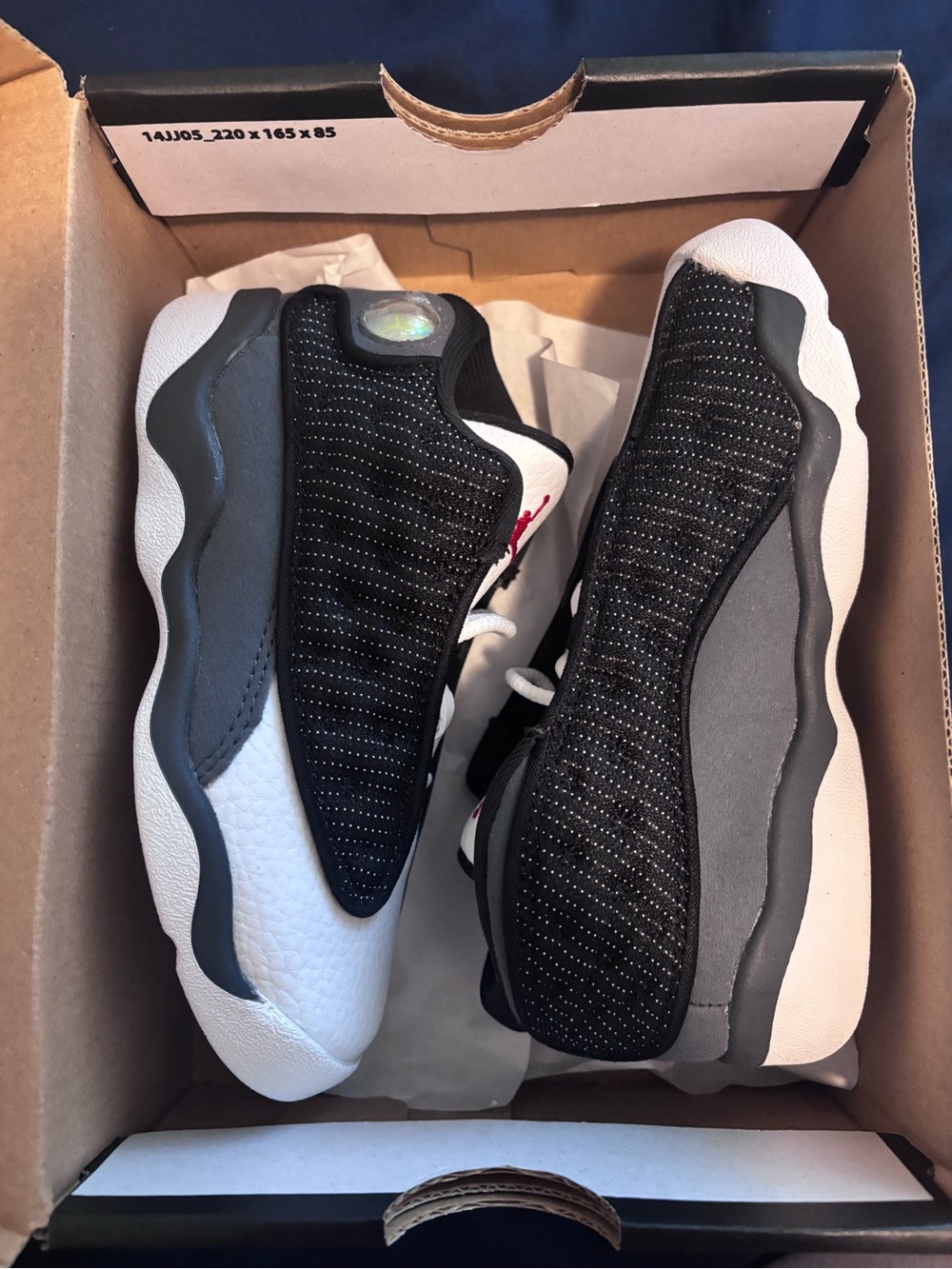 Jordan 13 retro boys shoes